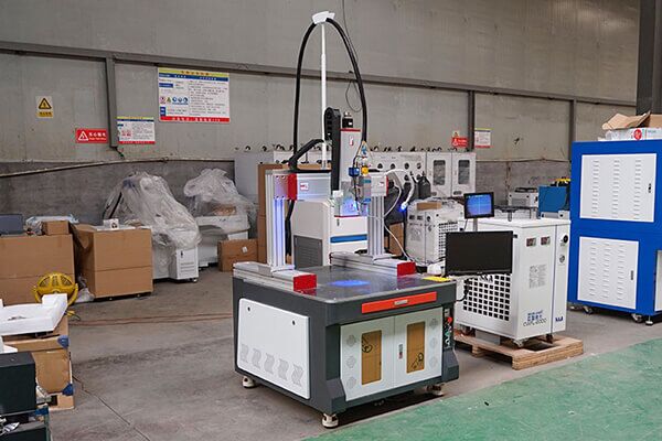fast-speed-automatic-laser-welding-machine-2